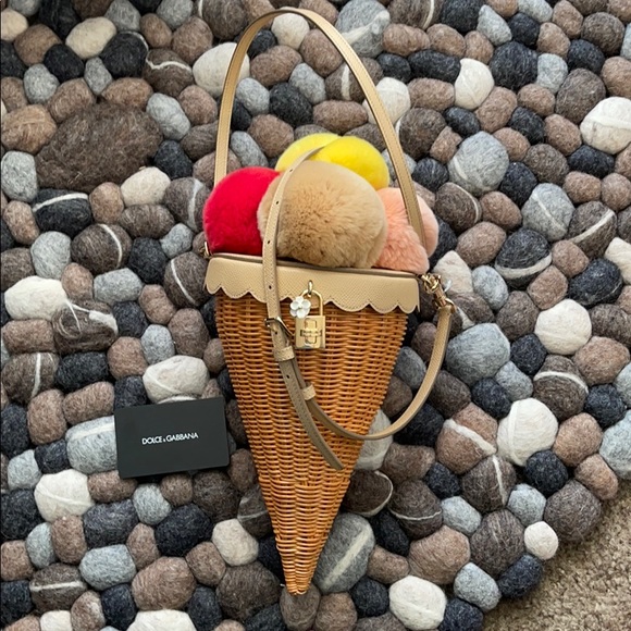 Dolce & Gabbana Ice-Cream Cone Bag - Picture 7 of 7